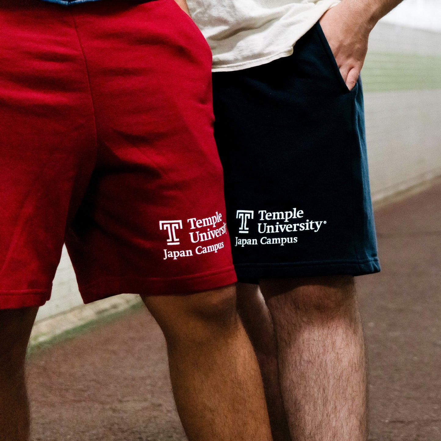 TUJ Spirit Shorts Cherry Red