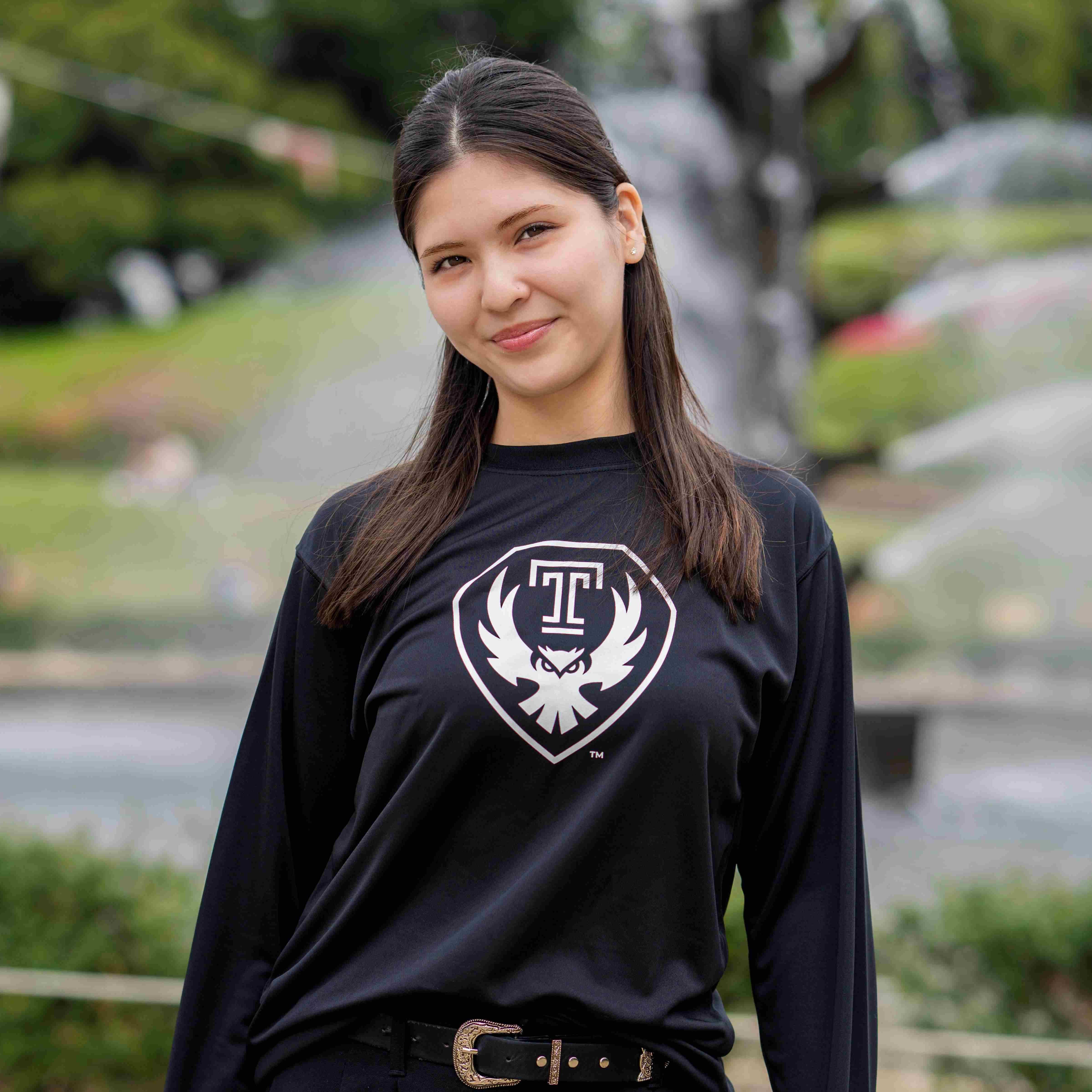 TUJ Long Sleeve T-Shirt Shield Design Black – TUJ Spirit Shop